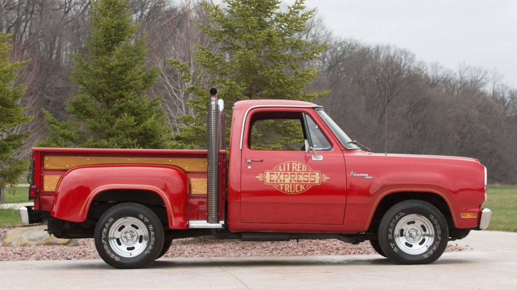 Here Comes The Oldest Dodge RAM Model (1981-1993)
